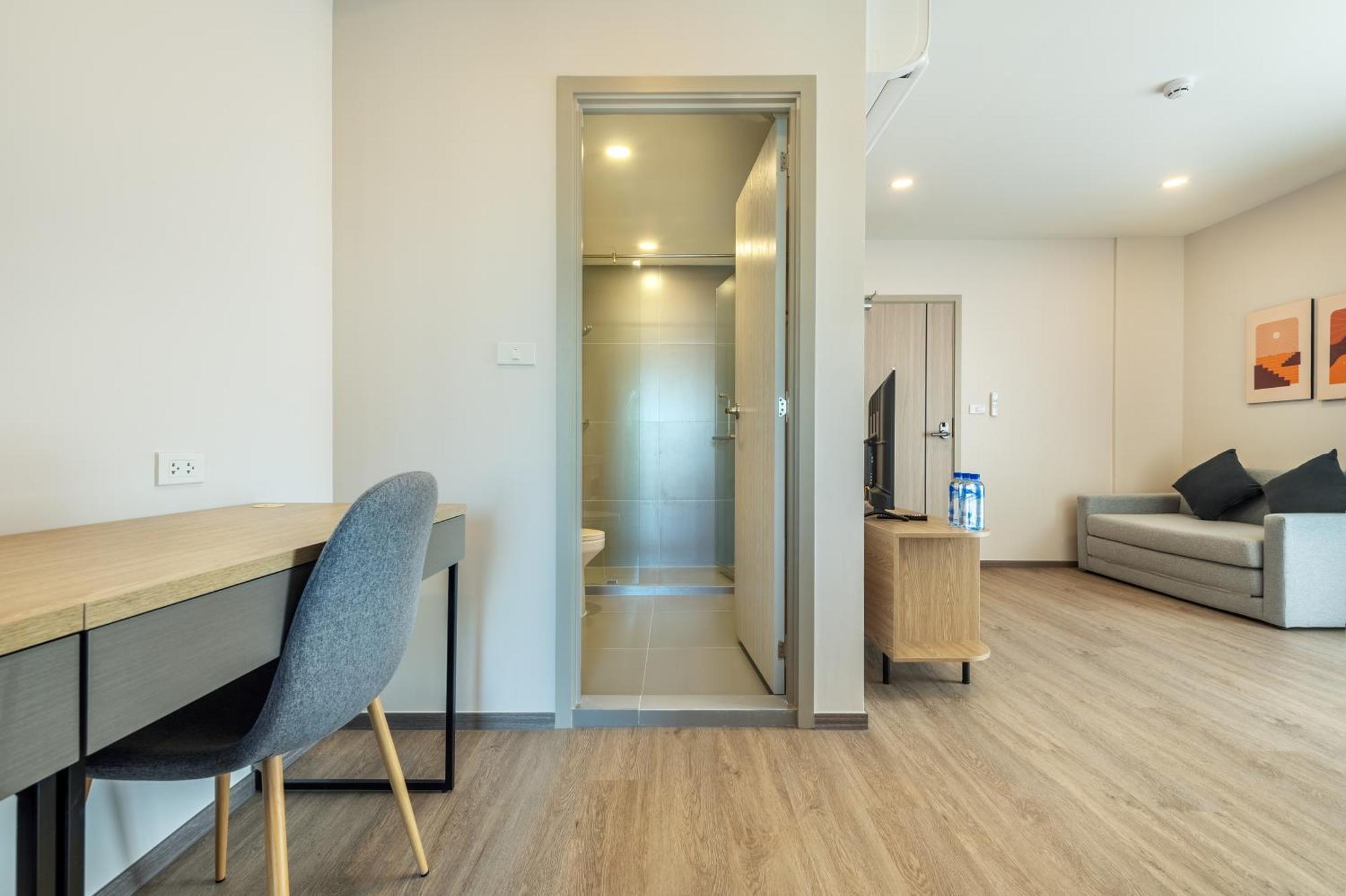 Salaya One Hotel & Service Apartment Bagian luar foto