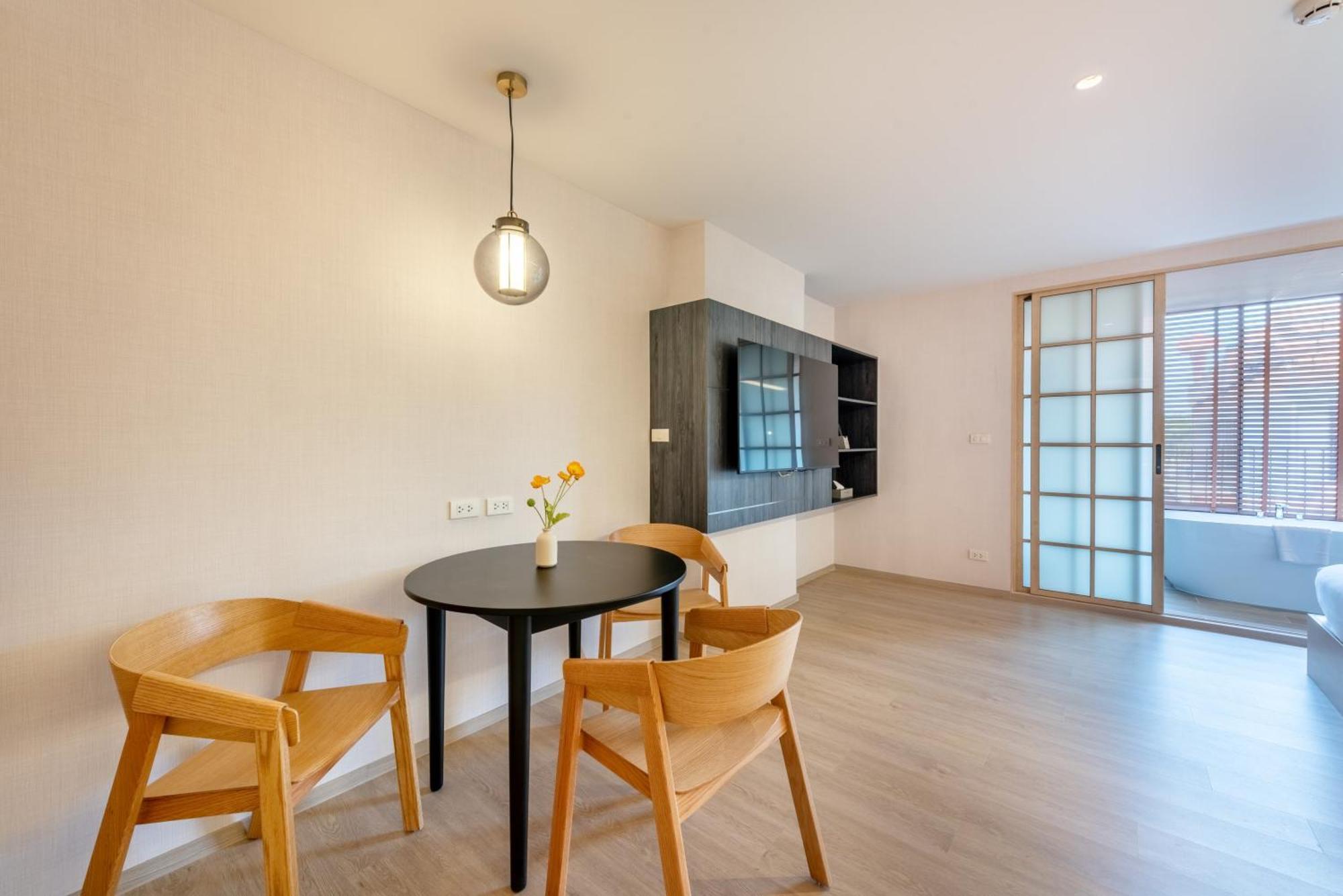Salaya One Hotel & Service Apartment Bagian luar foto
