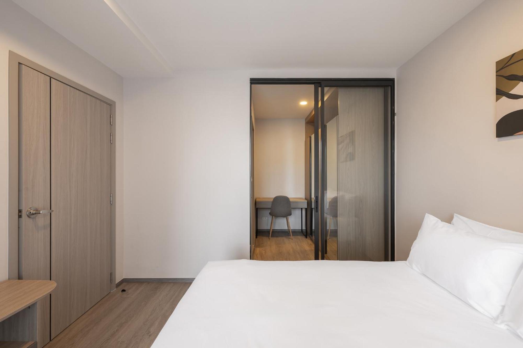 Salaya One Hotel & Service Apartment Bagian luar foto